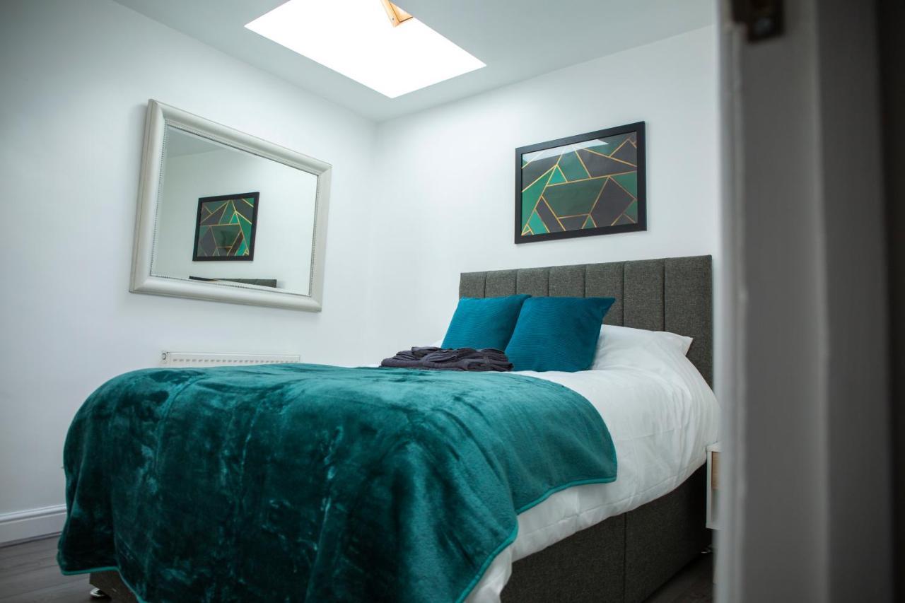 Modern Townhouse Apartment With Free Parking And Wifi Stratford-upon-Avon Ngoại thất bức ảnh