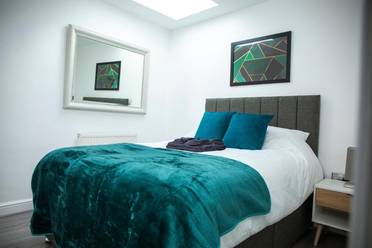 Modern Townhouse Apartment With Free Parking And Wifi Stratford-upon-Avon Ngoại thất bức ảnh