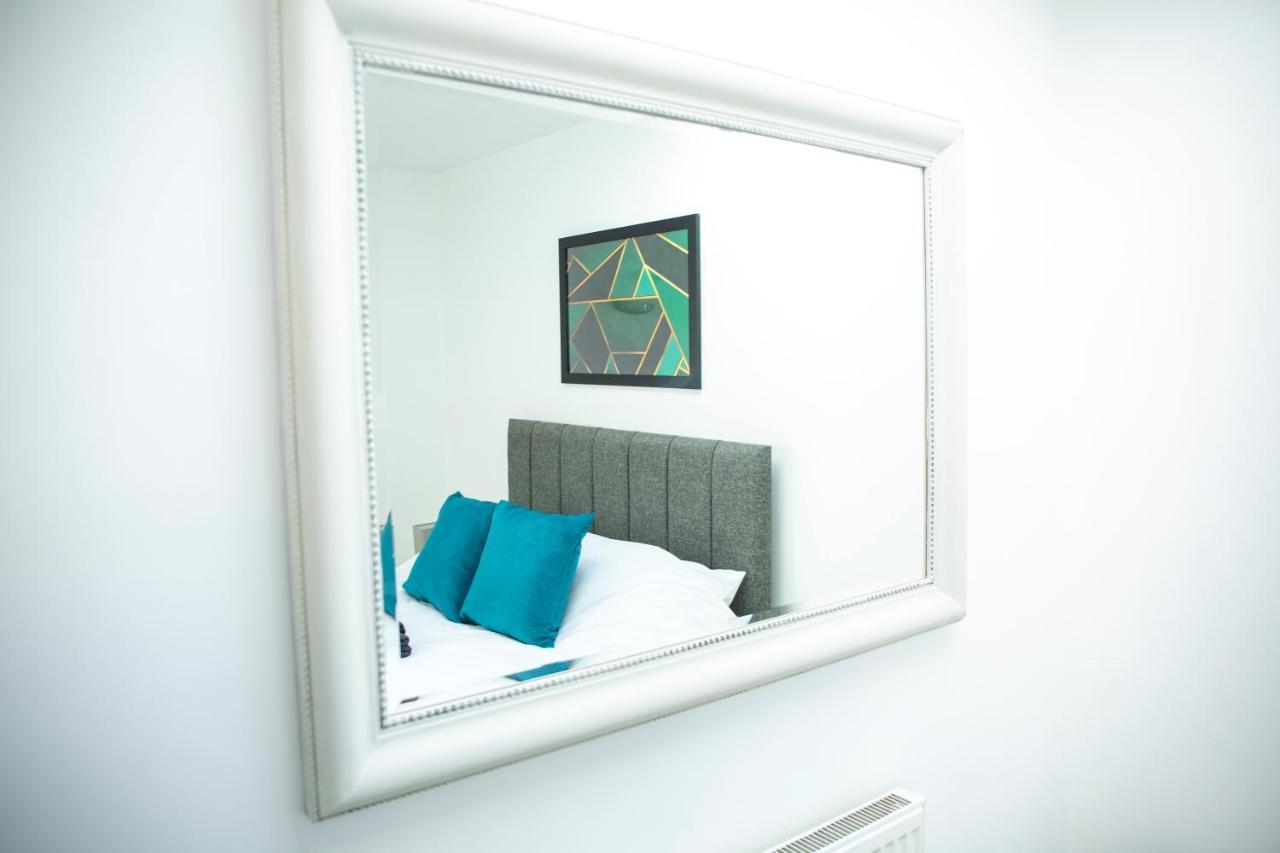 Modern Townhouse Apartment With Free Parking And Wifi Stratford-upon-Avon Ngoại thất bức ảnh