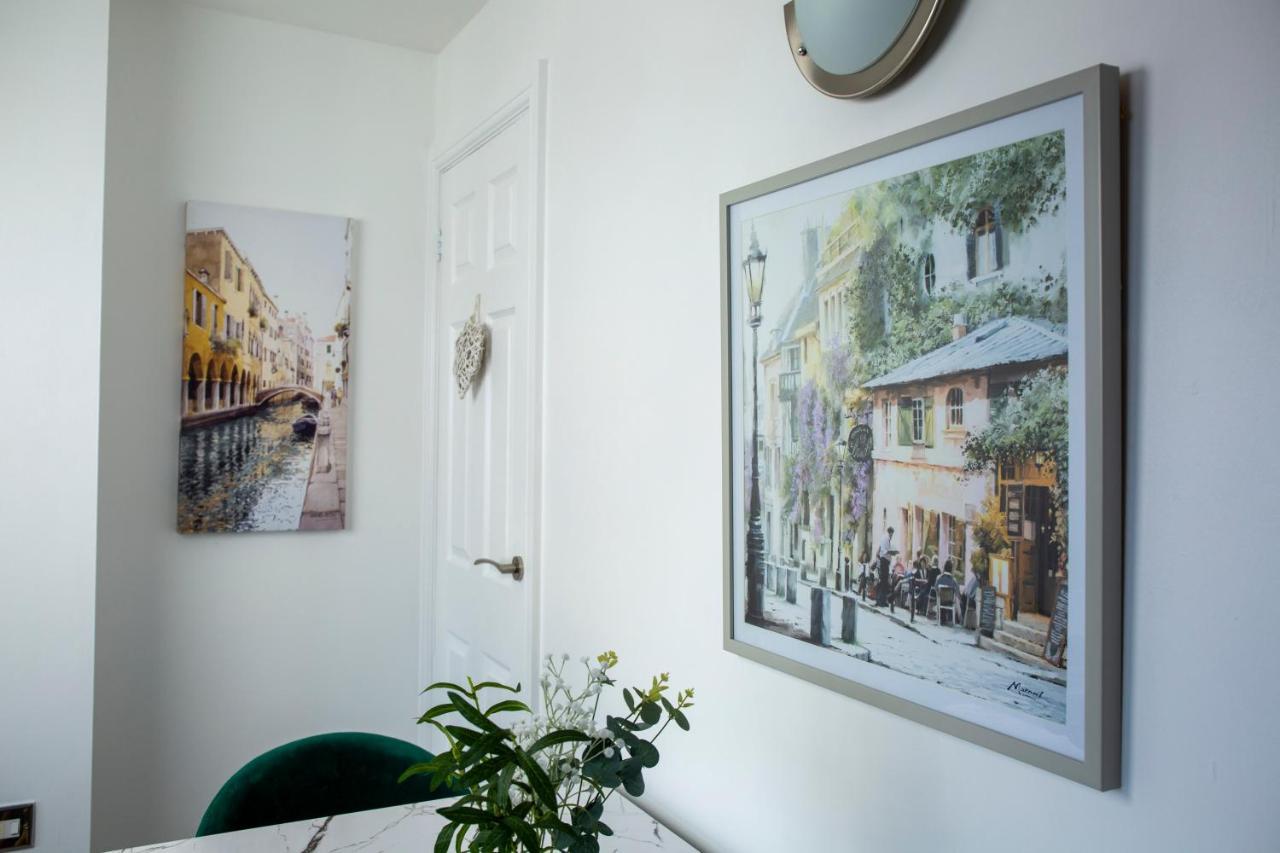 Modern Townhouse Apartment With Free Parking And Wifi Stratford-upon-Avon Ngoại thất bức ảnh